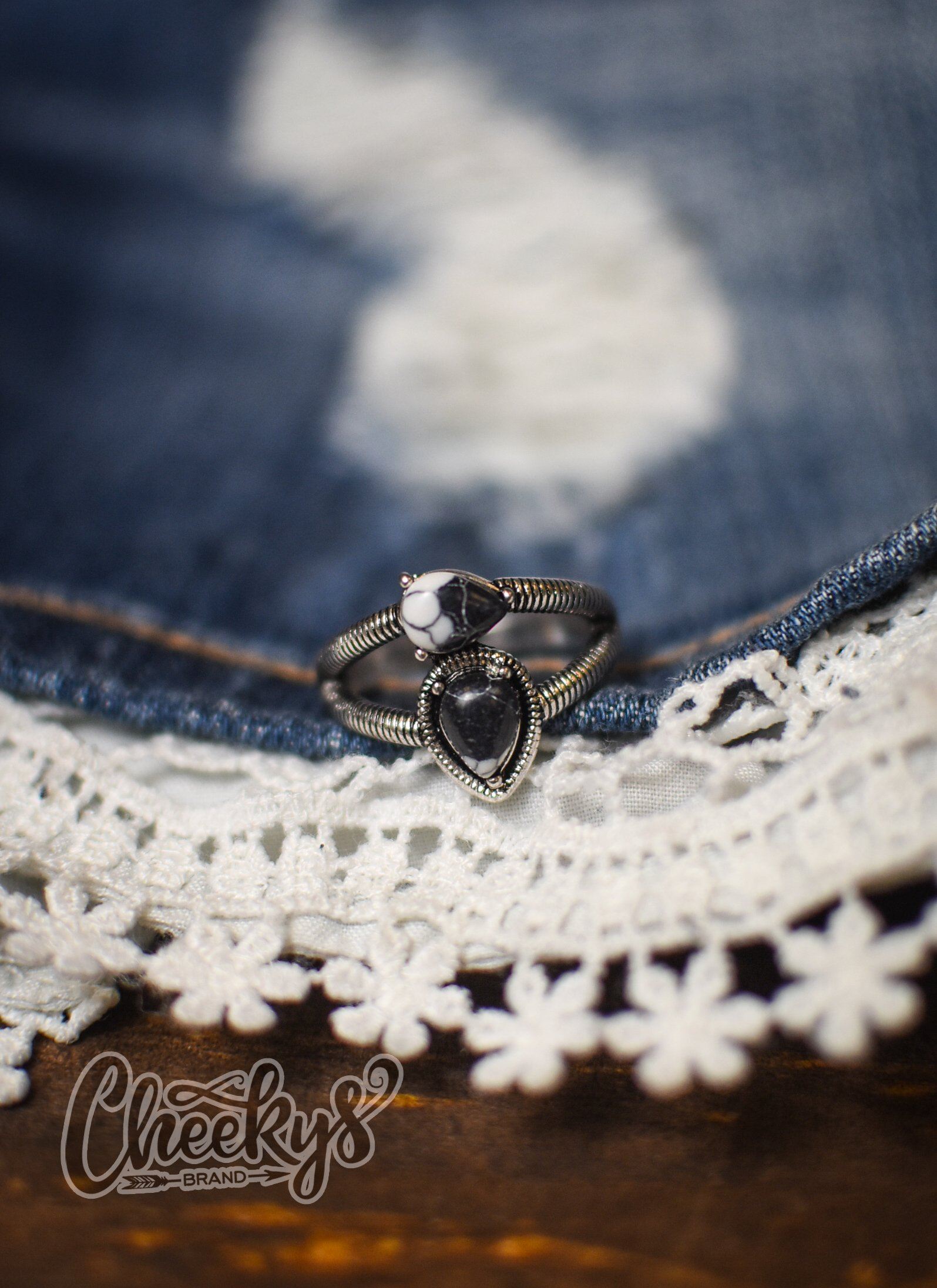 The Maybelle Double Teardrop Stone Ring in Holstein Size 7 18 